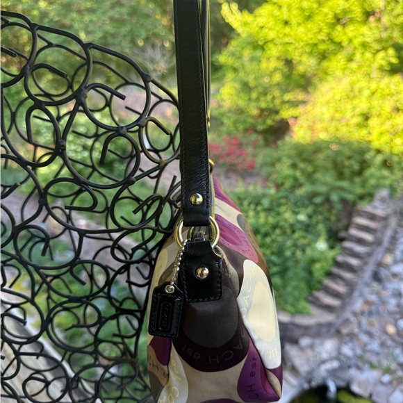 🟣 Coach Circle Dot Print Purse – Purple, Black & Cream 🖤 - Picture 4 of 11
